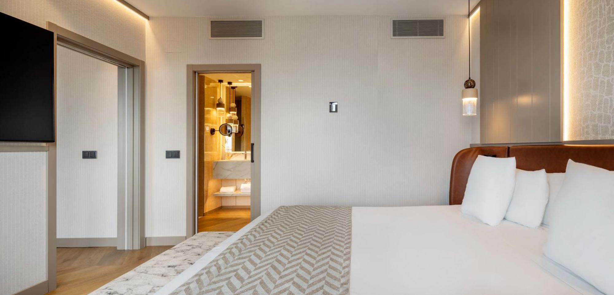 Hotel Ilunion Málaga Extérieur photo